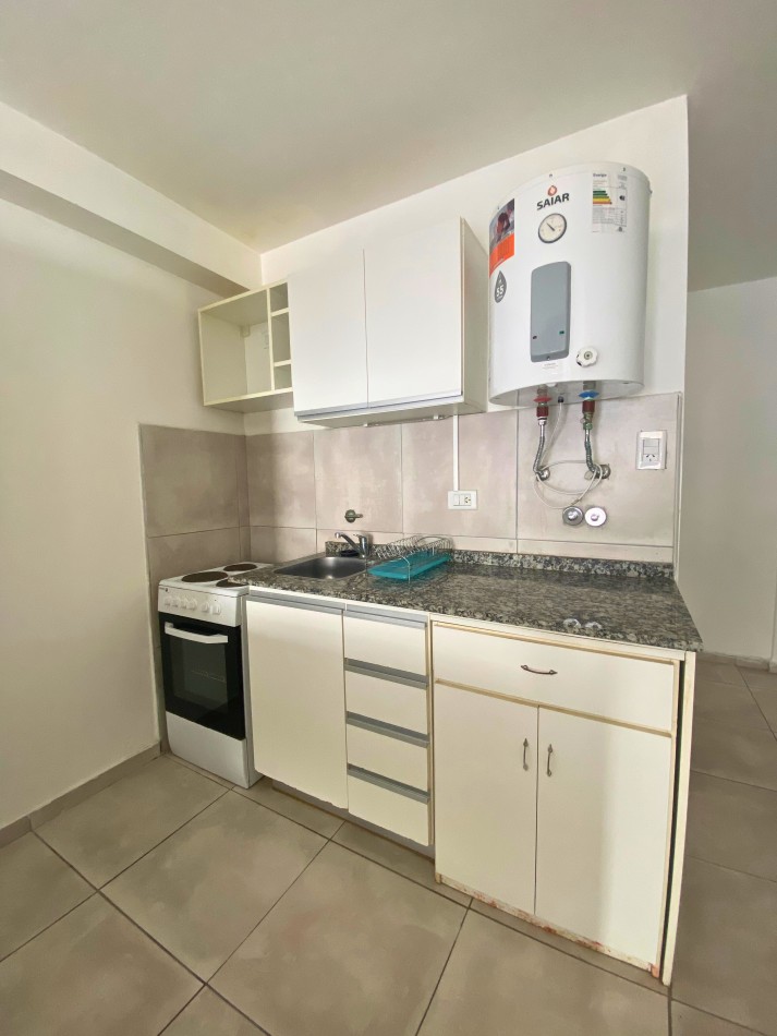 Venta | Departamento con Enorme Patio Privado | Italia 1546