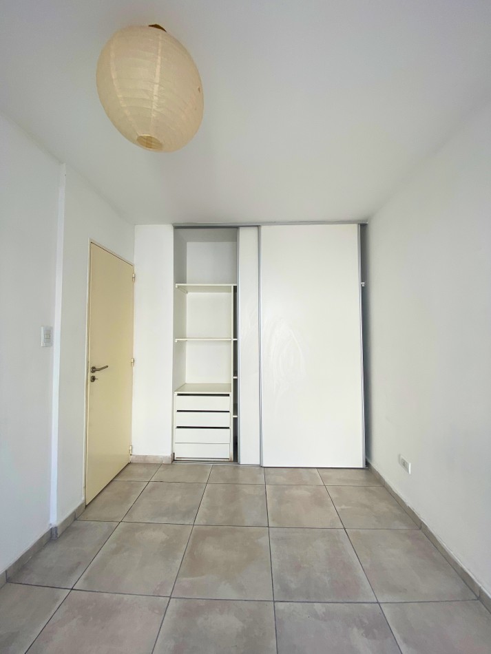 Venta | Departamento con Enorme Patio Privado | Italia 1546