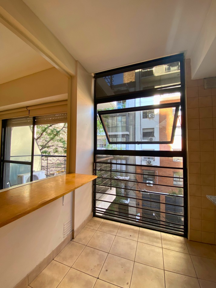 Venta | 1 Dormitorio con balcon | Brown y Bv Oroño