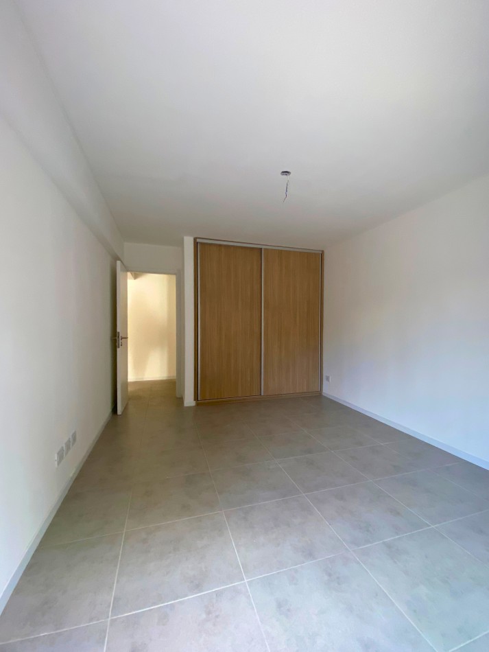 Venta | Departamento 1 Dormitorio con Enorme Patio Exclusivo con Parrillero | Ov Lagos 1269