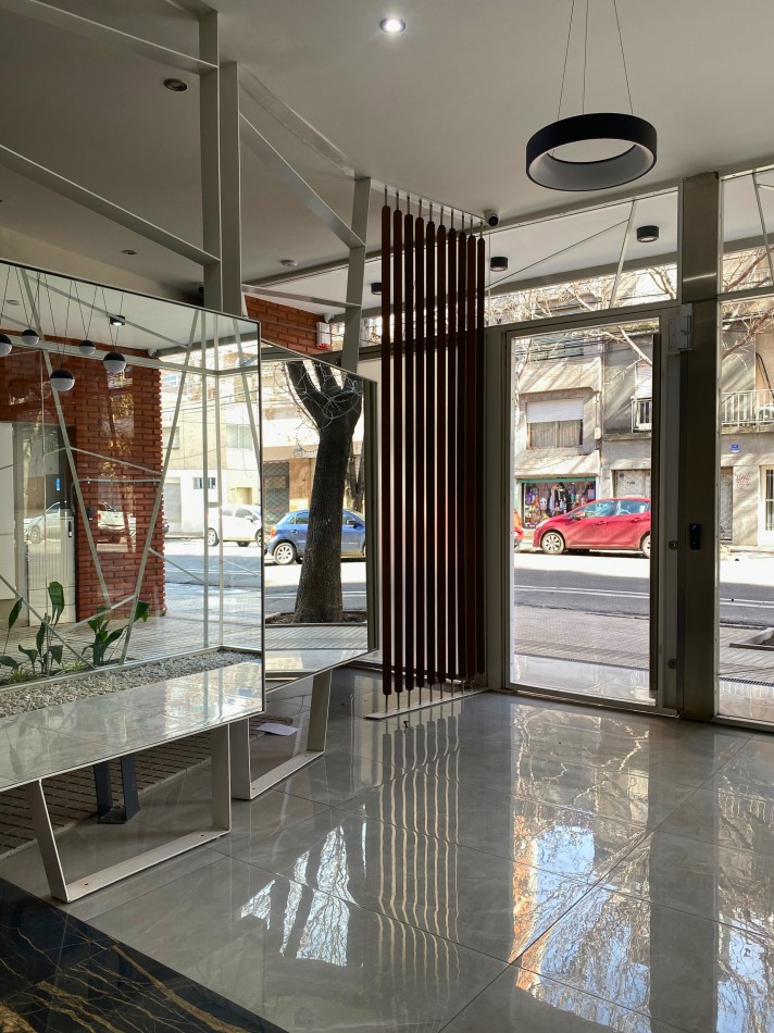 Venta | Departamento 1 Dormitorio con Enorme Patio Exclusivo con Parrillero | Ov Lagos 1269