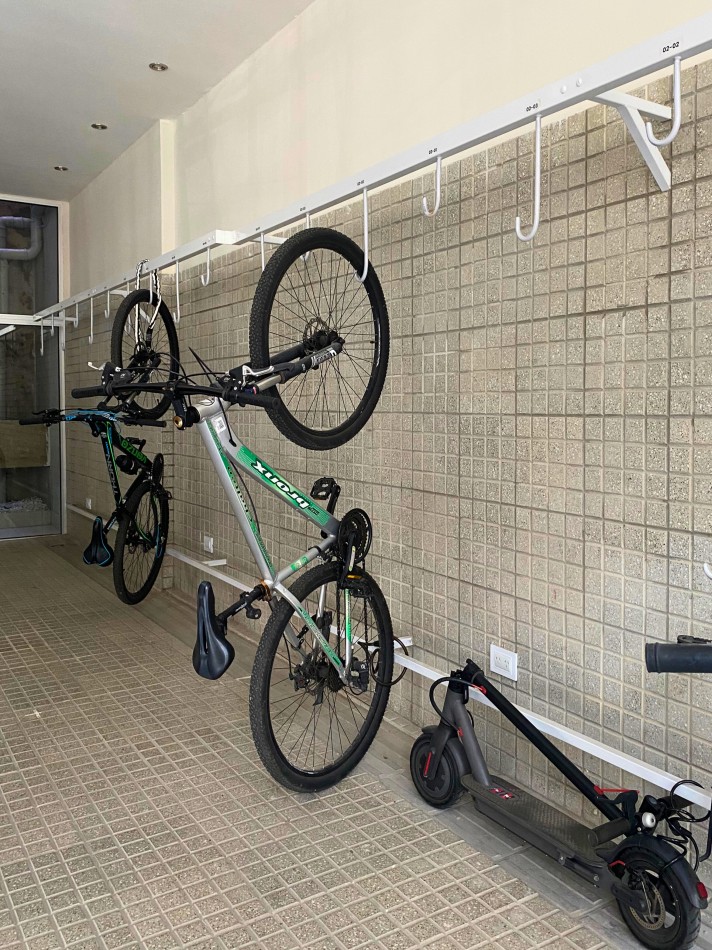 Venta | Departamento 1 Dormitorio con Enorme Patio Exclusivo con Parrillero | Ov Lagos 1269