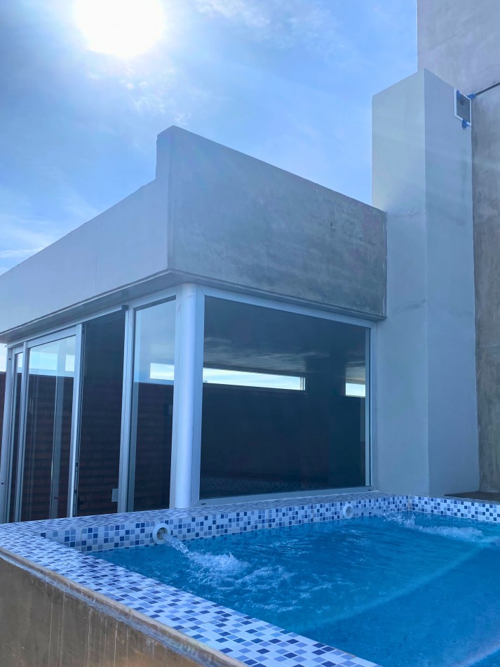 Venta | Departamento 1 Dormitorio con Enorme Patio Exclusivo con Parrillero | Ov Lagos 1269