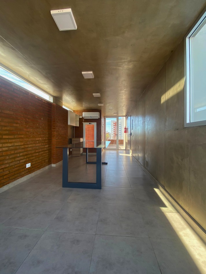 Venta | Departamento 1 Dormitorio con Enorme Patio Exclusivo con Parrillero | Ov Lagos 1269