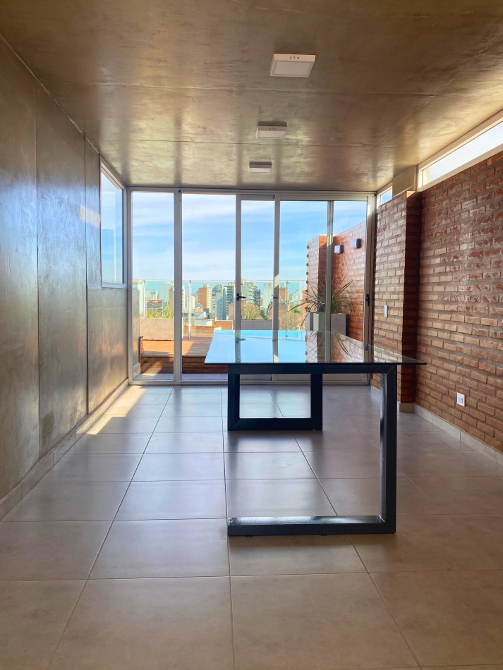 Venta | Departamento 1 Dormitorio con Enorme Patio Exclusivo con Parrillero | Ov Lagos 1269