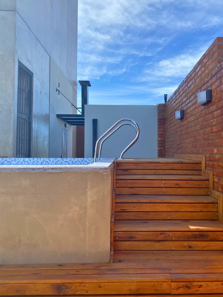Venta | Departamento 1 Dormitorio con Enorme Patio Exclusivo con Parrillero | Ov Lagos 1269
