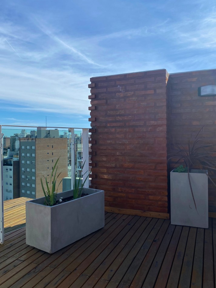 Venta | Departamento 1 Dormitorio con Enorme Patio Exclusivo con Parrillero | Ov Lagos 1269