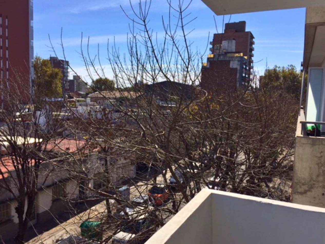 Venta | Departamento 1 Dormitorio | Alsina 1300