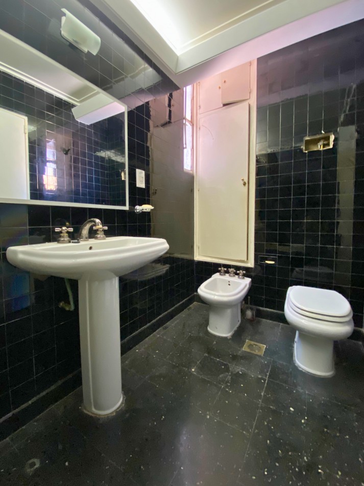 Venta | Departamento 3 Dormitorios y Cochera | Pje Cajaraville 165