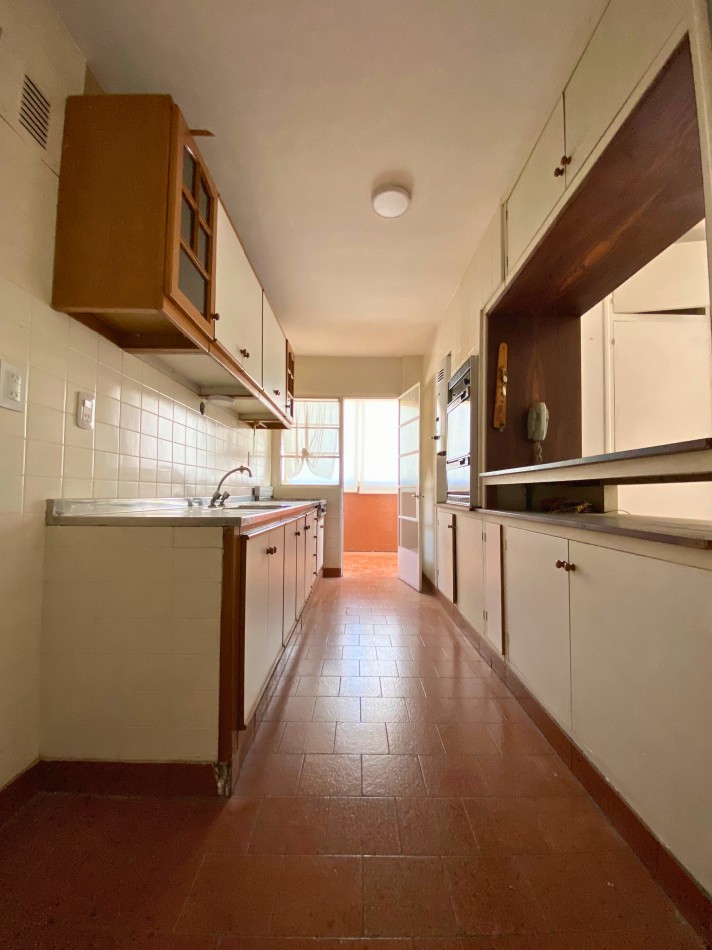 Venta | Departamento 3 Dormitorios y Cochera | Pje Cajaraville 165