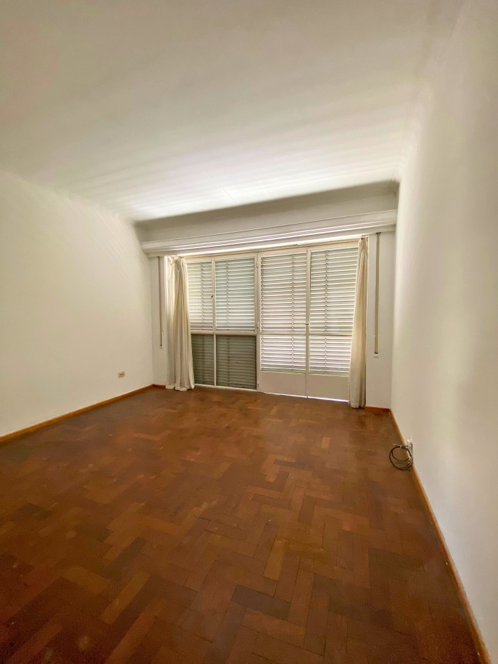 Venta | Departamento 3 Dormitorios y Cochera | Pje Cajaraville 165