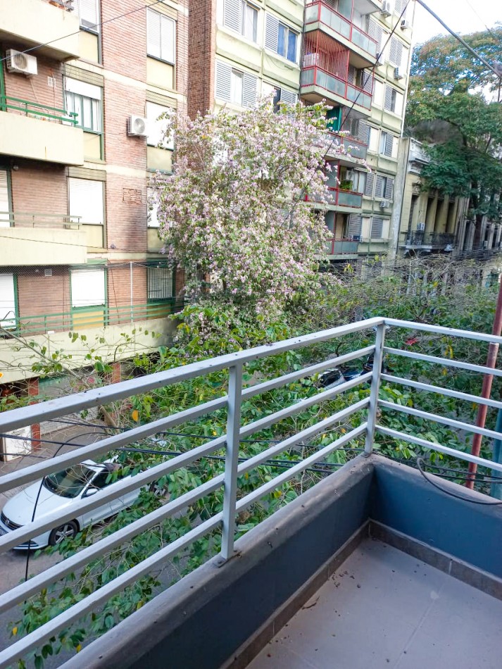 Alquiler | Monoambiente | Pres. Roca 620 piso 02-01