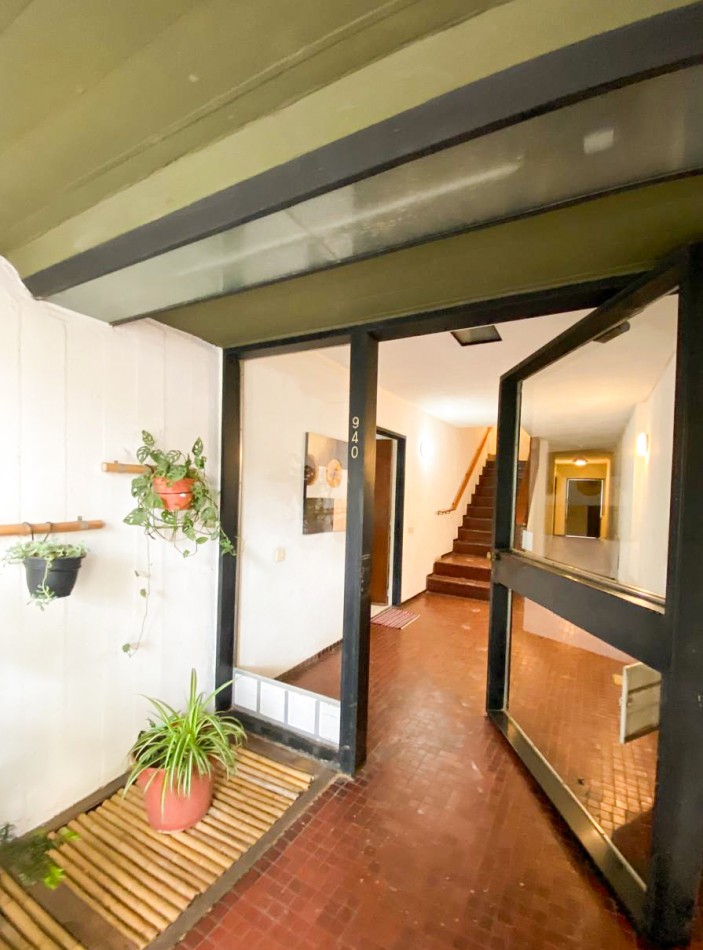 Venta | Departamento 2 Dormitorios con patio exclusivo | Callao 940