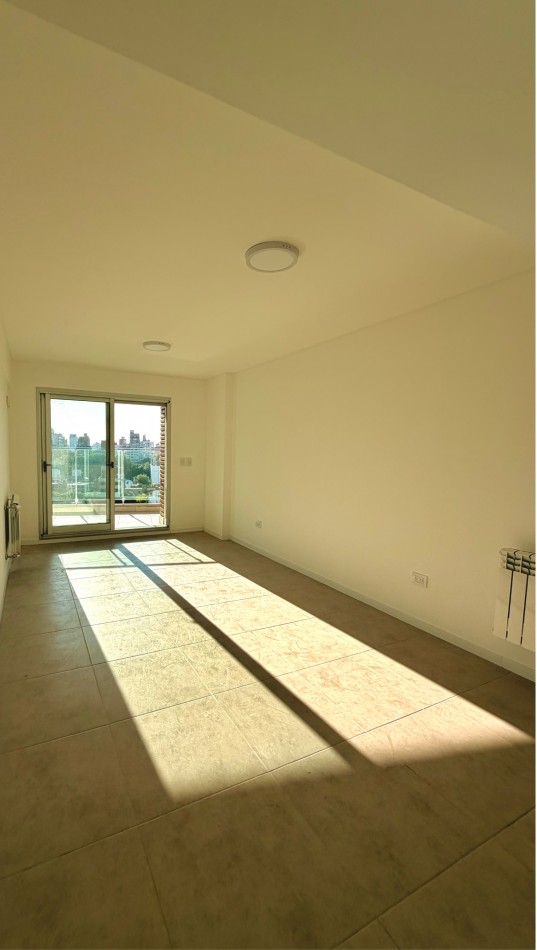 Venta | Departamento 2 Dormitorios con balcon | Ov. Lagos 1269