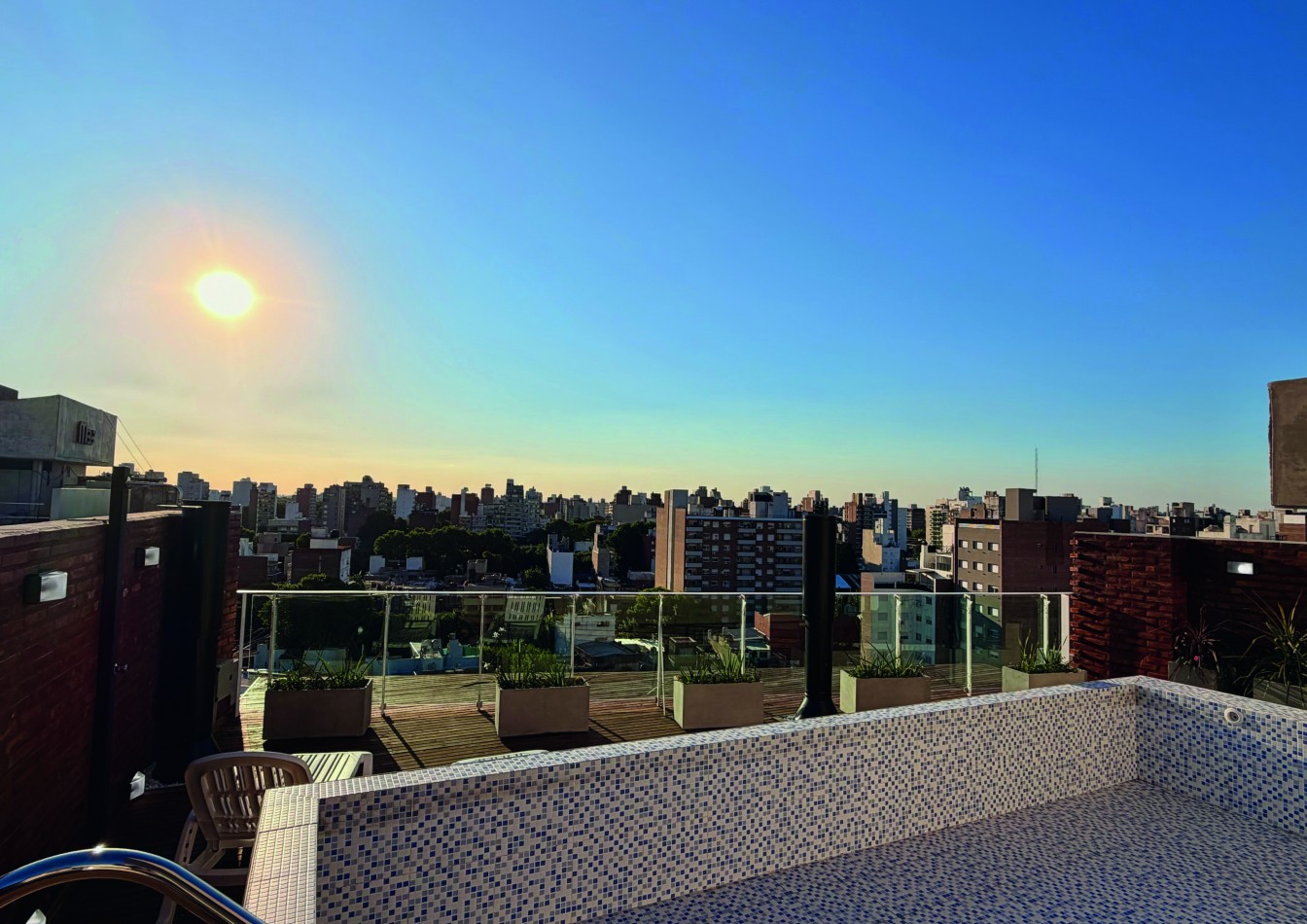 Venta | Departamento 2 Dormitorios con balcon | Ov. Lagos 1269