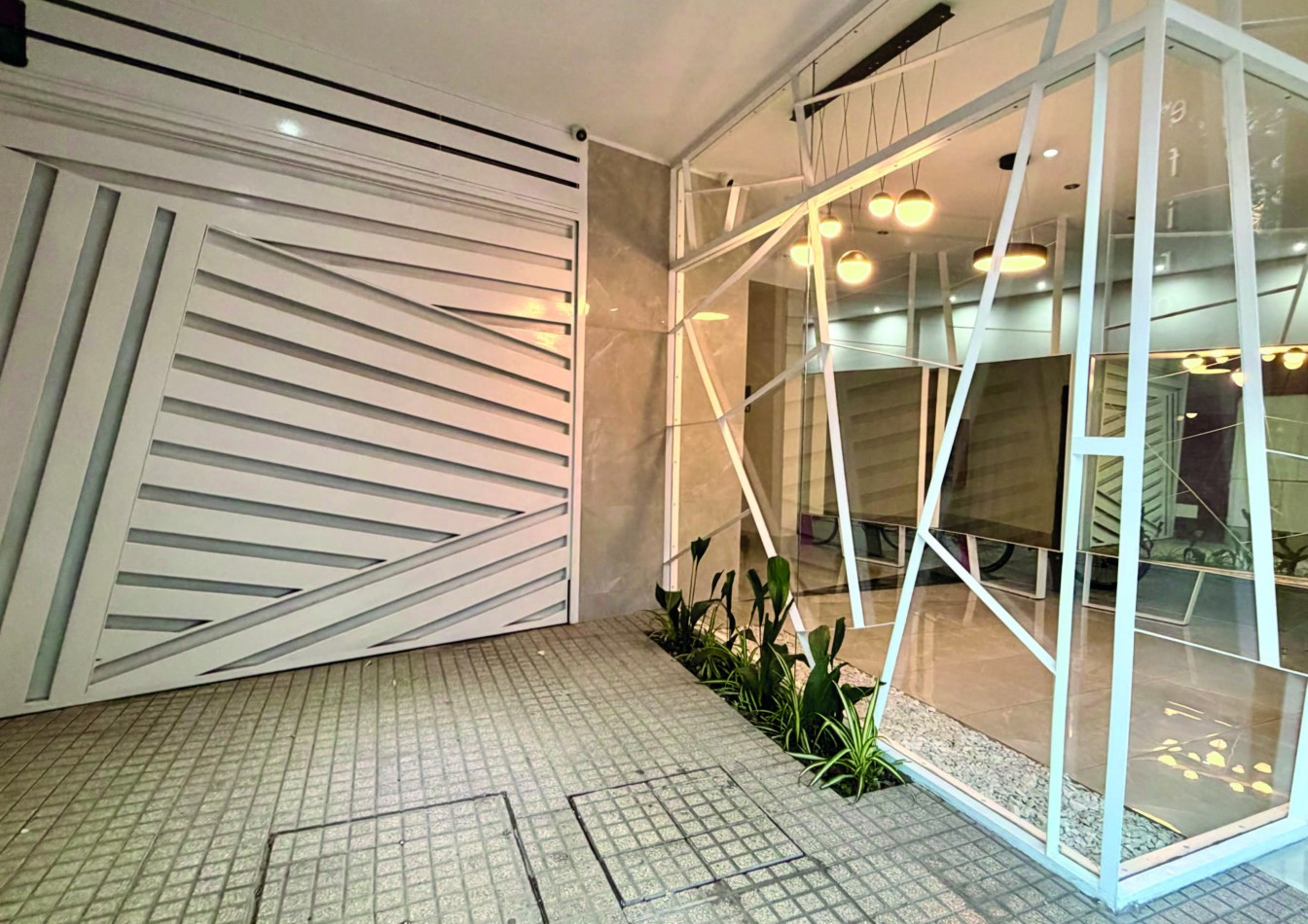 Venta | Departamento 2 Dormitorios con balcon | Ov. Lagos 1269