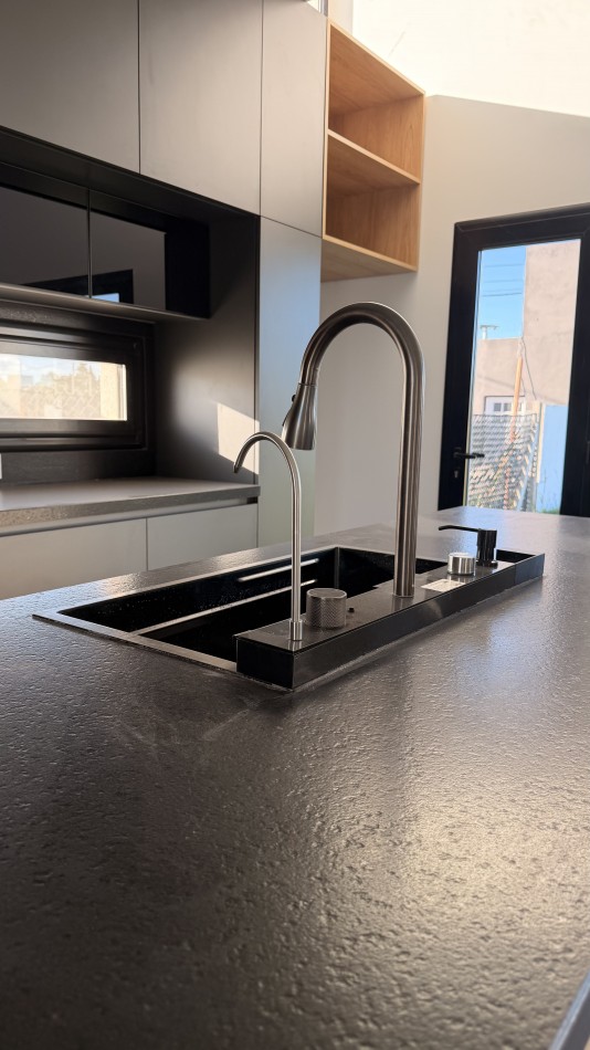 VENTA | VIVIENDA CON JARDIN | PUEBLO ESTHER