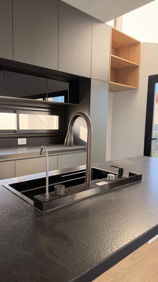 VENTA | VIVIENDA CON JARDIN | PUEBLO ESTHER