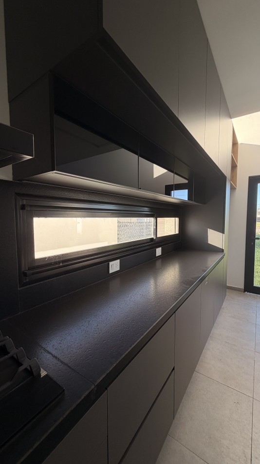 VENTA | VIVIENDA CON JARDIN | PUEBLO ESTHER