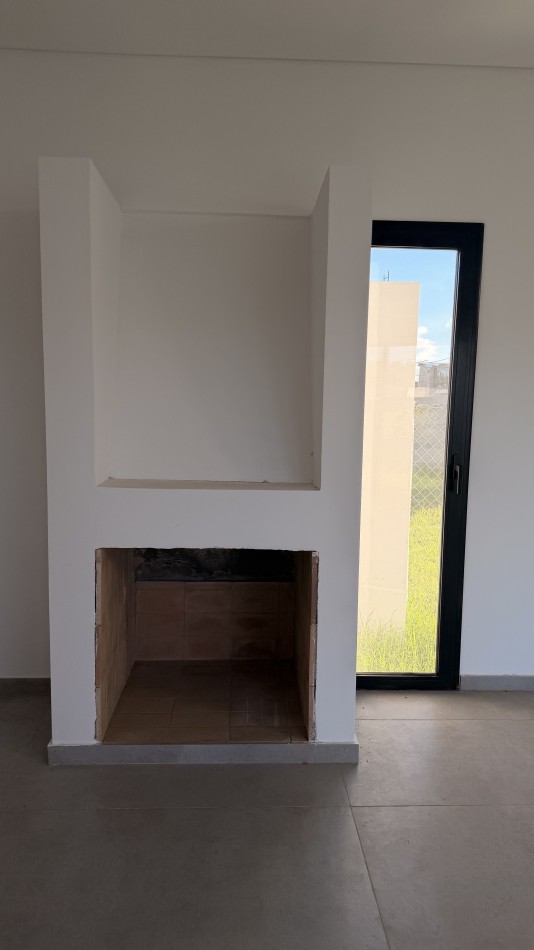 VENTA | VIVIENDA CON JARDIN | PUEBLO ESTHER