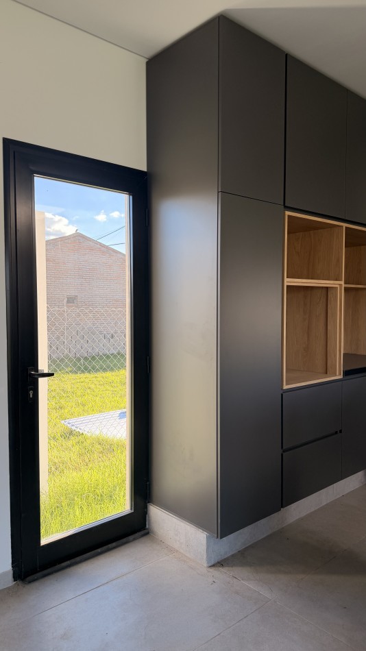 VENTA | VIVIENDA CON JARDIN | PUEBLO ESTHER