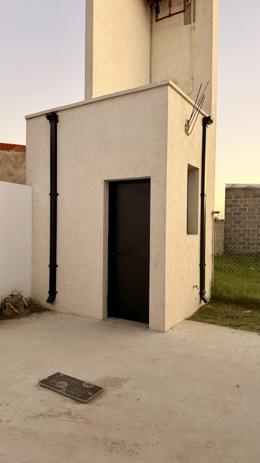 VENTA | VIVIENDA CON JARDIN | PUEBLO ESTHER