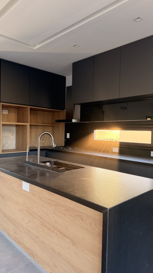 VENTA | VIVIENDA CON JARDIN | PUEBLO ESTHER