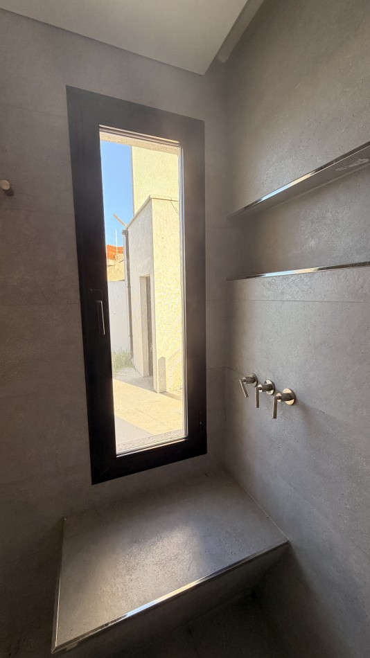 VENTA | VIVIENDA CON JARDIN | PUEBLO ESTHER