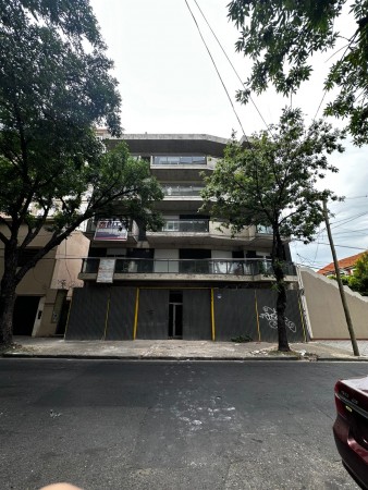 Oportunidad | 1 Dormitorio con Balcon en Venta | Suipacha 819