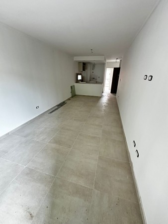 Oportunidad | 1 Dormitorio con Balcon en Venta | Suipacha 819