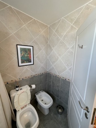 Venta Exclusiva: Piso de 2 Dormitorios con Vista a Plaza Lopez, Cochera y Amenities - Pasaje Storni 777, Rosario