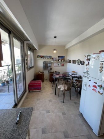 Venta Exclusiva: Piso de 2 Dormitorios con Vista a Plaza Lopez, Cochera y Amenities - Pasaje Storni 777, Rosario