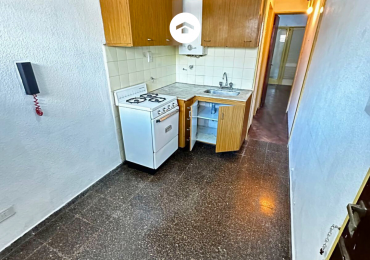 Alquiler | 1 Dormitorio con placard y lavadero | Colon 1879