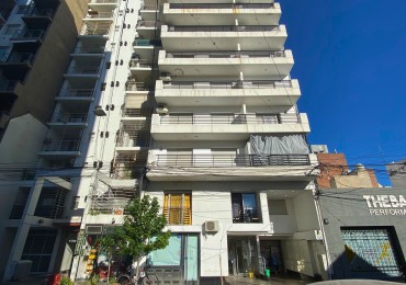 Venta | Departamento con Enorme Patio Privado | Italia 1546