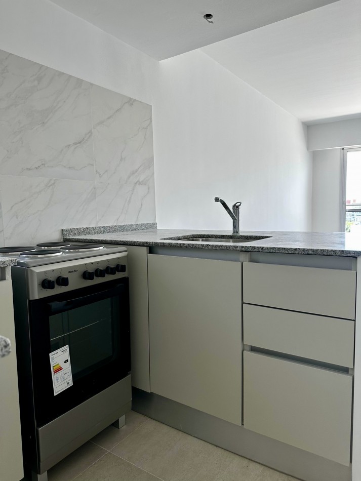 VENTA | MONOAMBIENTE | OVIDIO LAGOS 1225