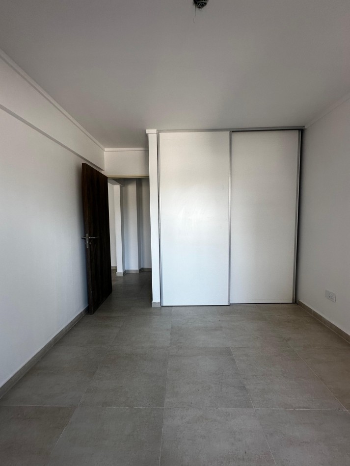 VENTA | 1 HABITACION | SUIPACHA 819