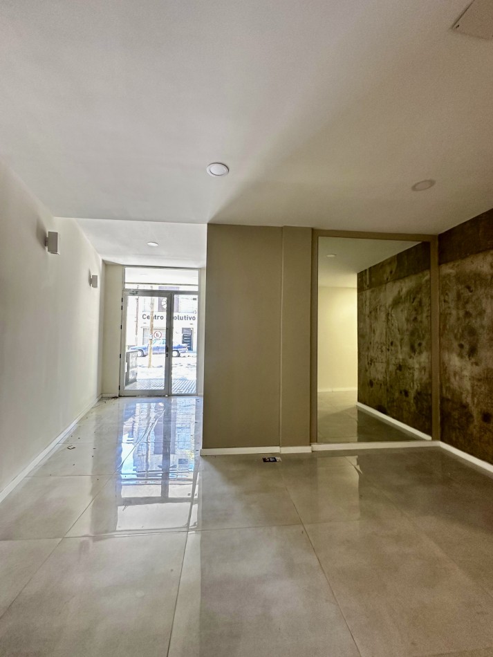 VENTA | 1 HABITACION | SUIPACHA 819