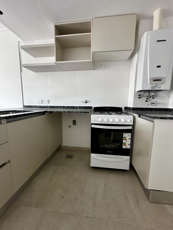 VENTA | 1 HABITACION | SUIPACHA 819