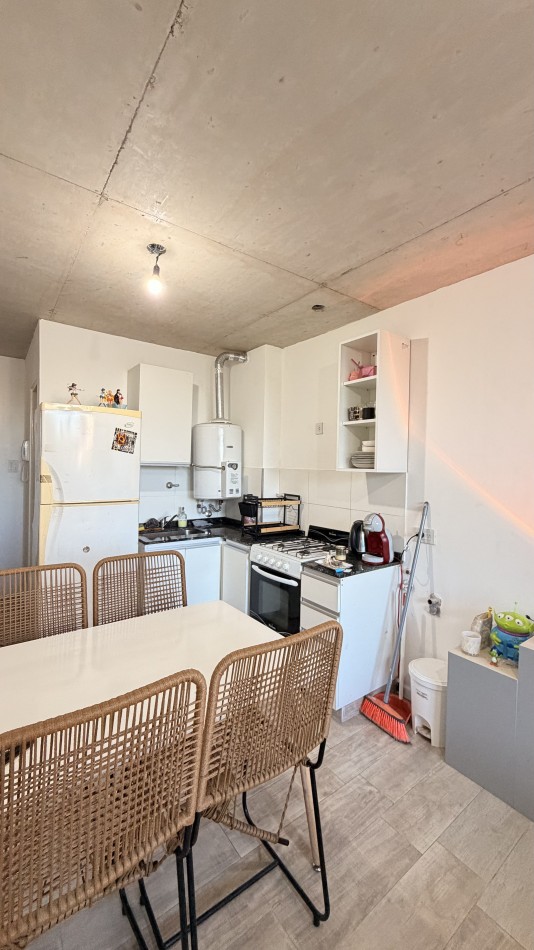 VENTA | MONOAMBIENTE | ITUZAINGO 1820