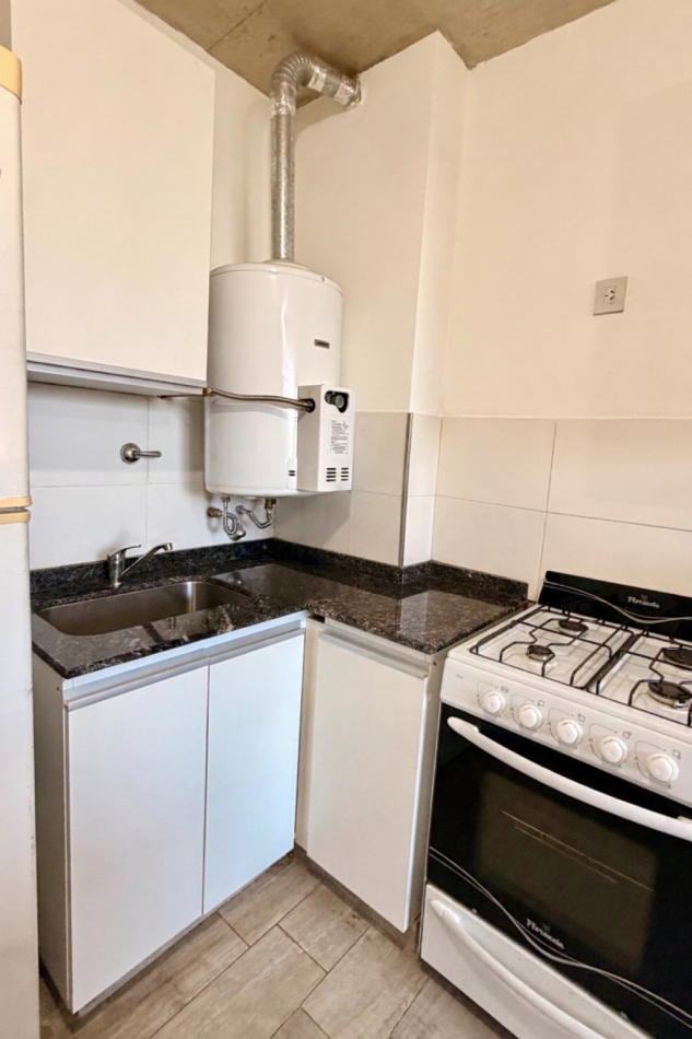 VENTA | MONOAMBIENTE | ITUZAINGO 1820