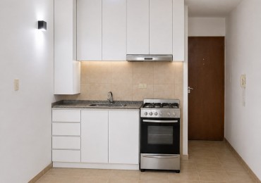 MONOAMBIENTE EN ALQUILER | PISO 4 | IRIONDO 507